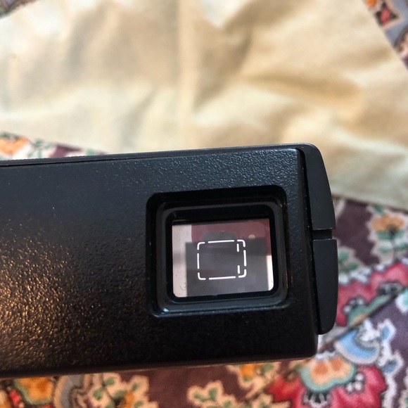 Vintage Kodak Pocket Instamatic 20 Camera - Picture 7 of 12